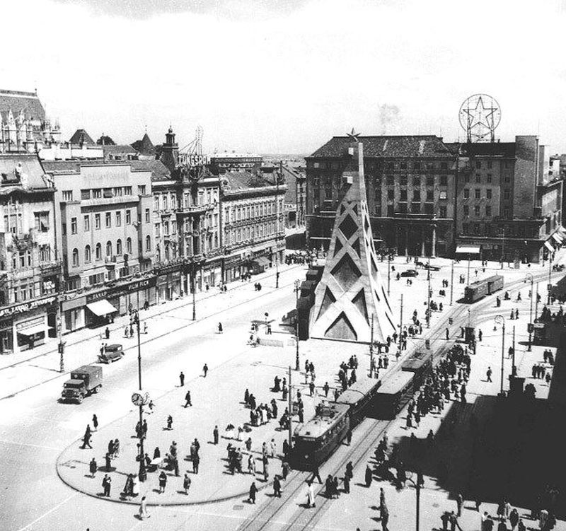 Trg Republike (današnji Trg bana Jelačića) 1947. godine
